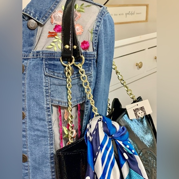 Anne Klien Tote bag. - Picture 4 of 12